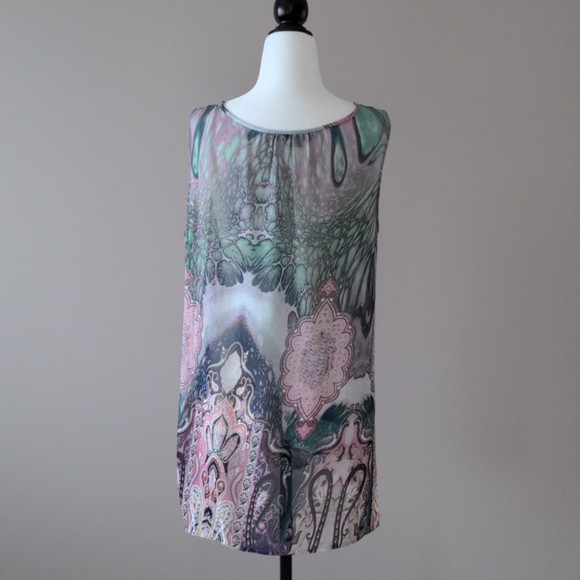 Sleeveless Print Top - Picture 5 of 5